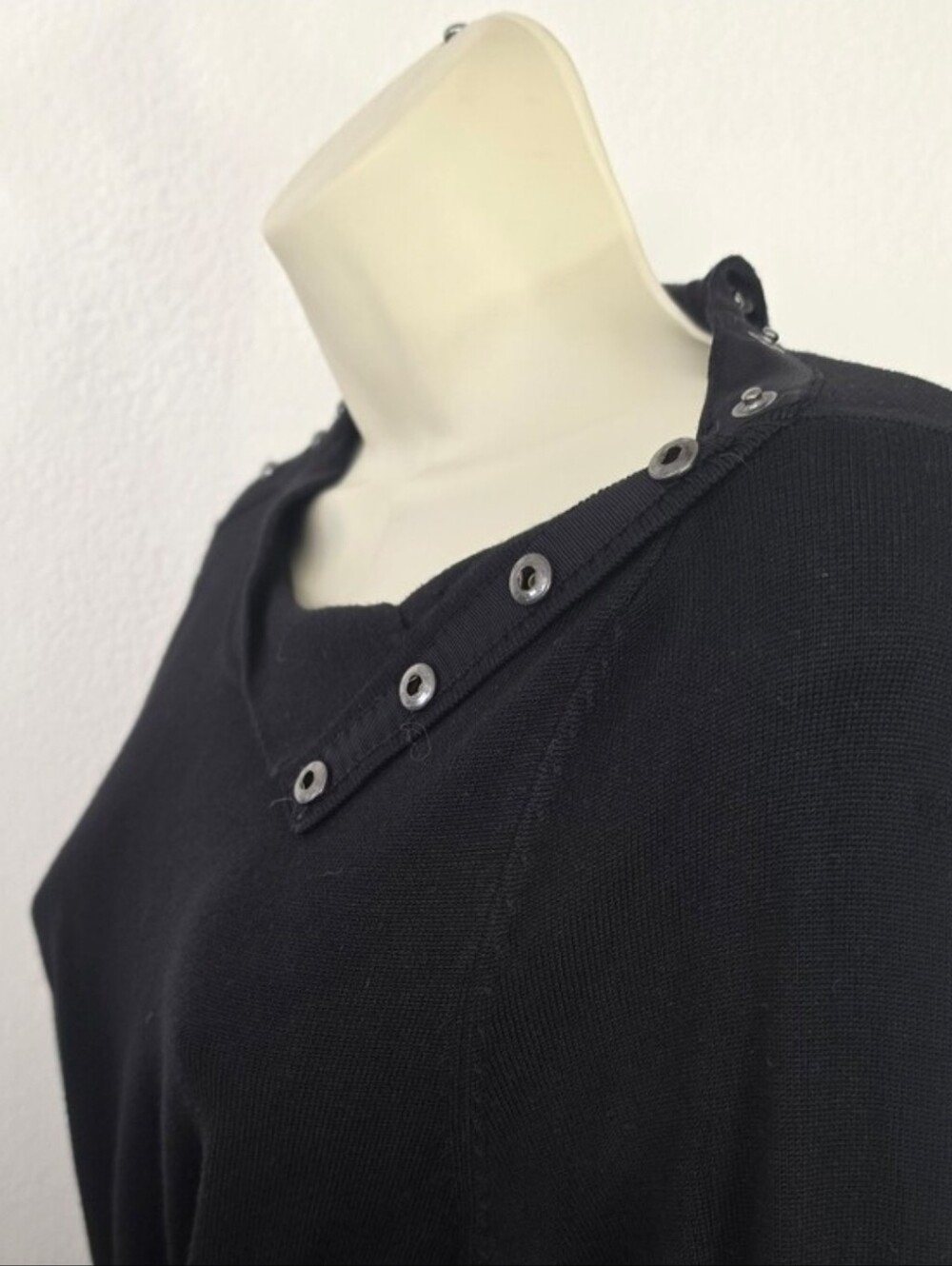 White House Black Market Dress Knit Assymetrical Neckline Black Size M - Picture 6 of 12